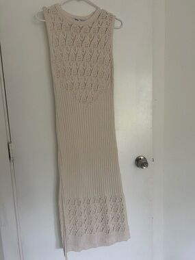 Zara Cream Sleeveless Knit Maxi Dress
